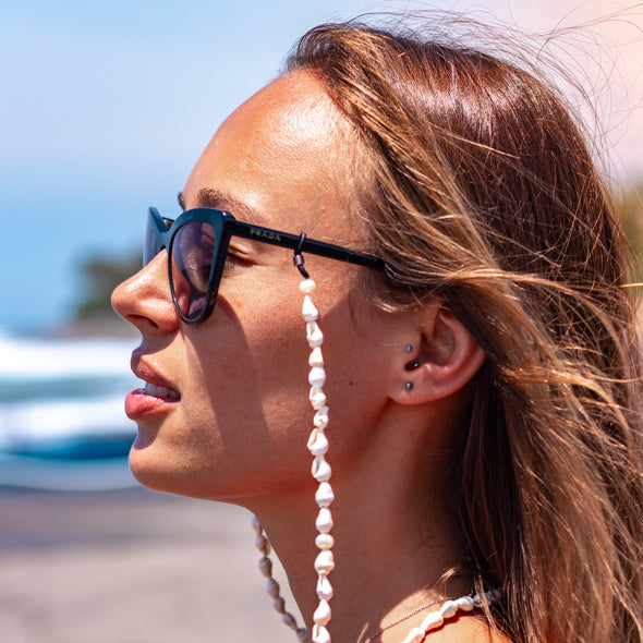 Sunglasses Chain - Shells and Pearls
